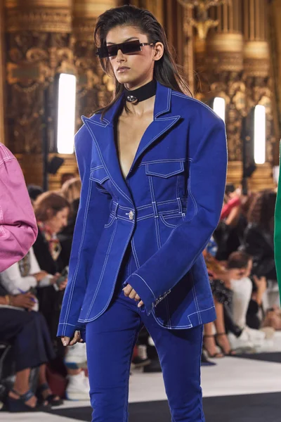 Look 111